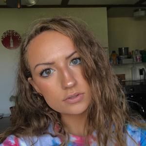 Meet your Posher, Mallory